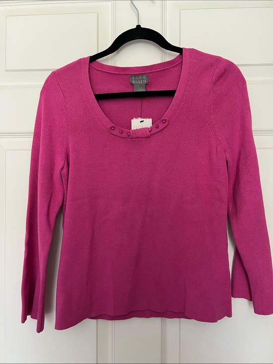 Sigrid Olsen Sweaters - Sigrid Olsen Hot Pink Scoop Neck Sweater with Bow Accent